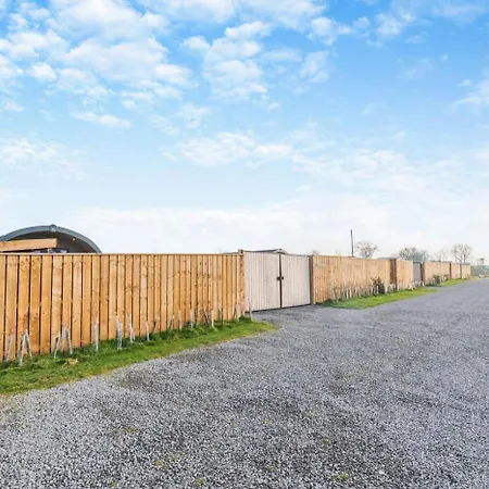 Woody Semesterbostad